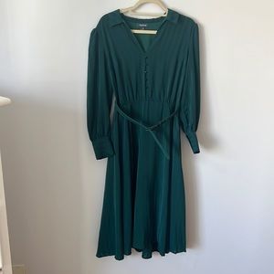Belted Mod Cloth Emerald Green Dress